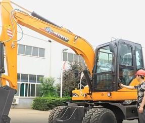 Rhinoceros XN75B